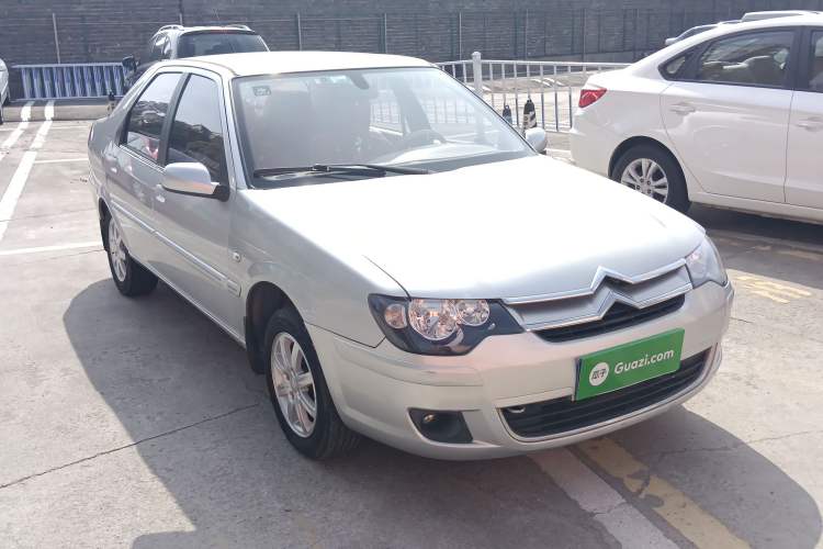 Used Citroen Elysee 2013 Sedan Classic 1.6L Manual Tech Edition