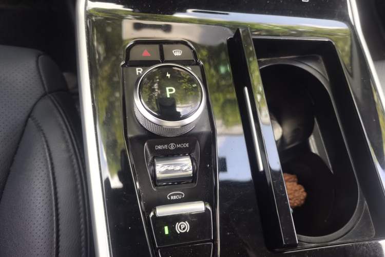 Used WM Motor EX5 2020 EX5-Z Fun Dynamic Edition
