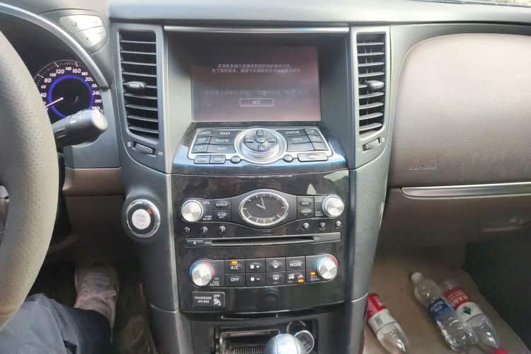 Used Infiniti QX70 2013 3.7L Standard Edition