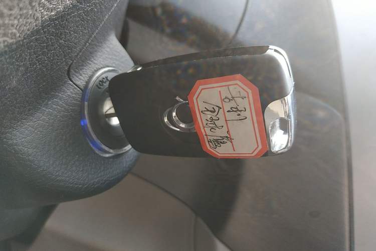 Used Geely Auto GX7 2012 1.8L Manual Elite Model
