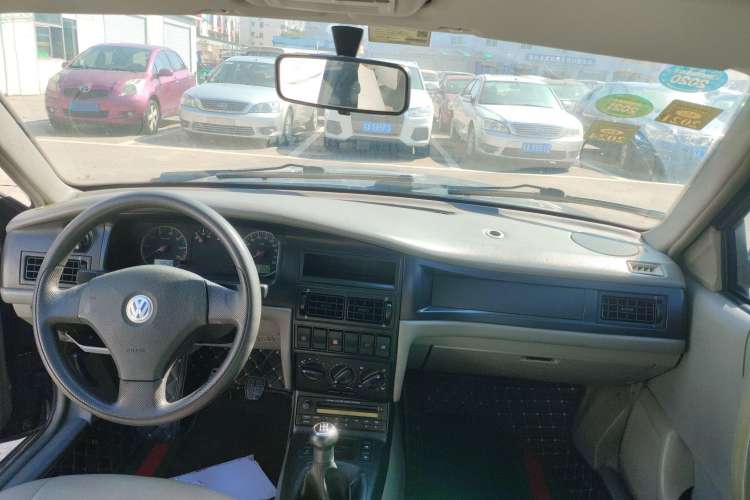 Used Volkswagen Santana Vista 2008 1.8L Manual Sishang Model