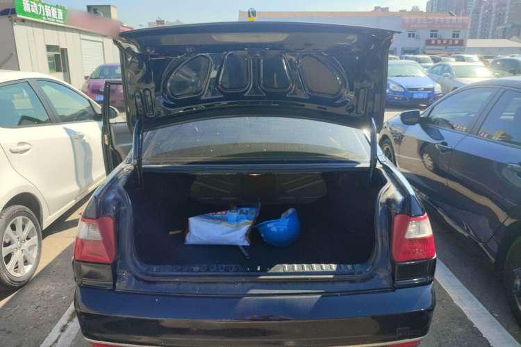 Used Volkswagen Santana Vista 2008 1.8L Manual Sishang Model