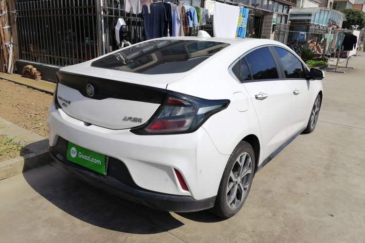 Used Buick VELITE 5 2017 Stylish Extended-Range Model