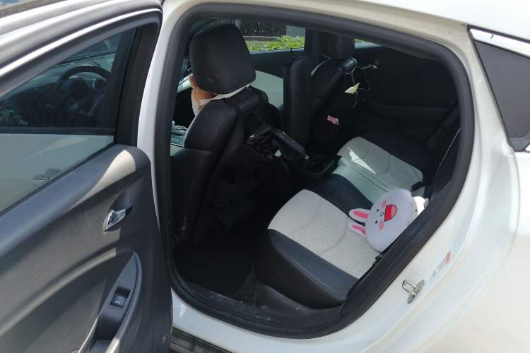 Used Buick VELITE 5 2017 Stylish Extended-Range Model