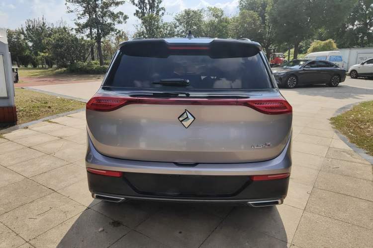 Used Baojun RS-5 2019 1.5T CVT Intelligent Driving Flagship Version China VI Emission Standard
