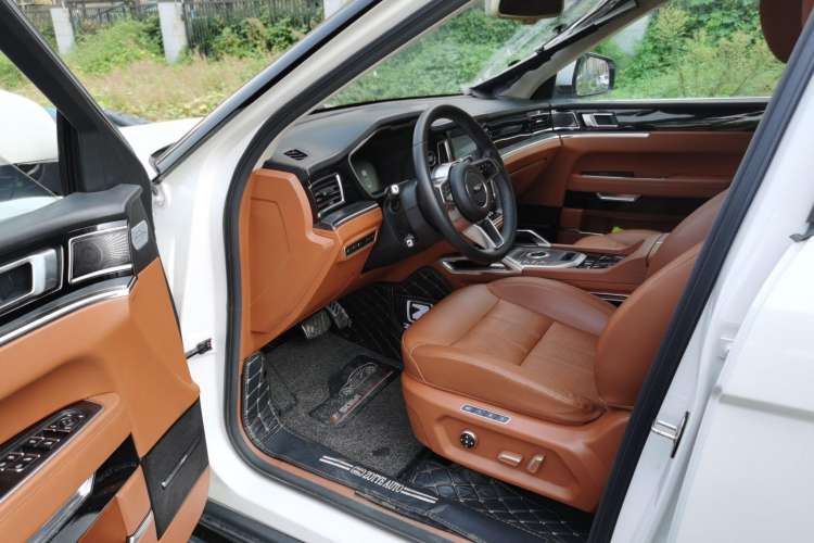 Used Zotye T700 2017 1.8T Dual-Clutch Luxury Model