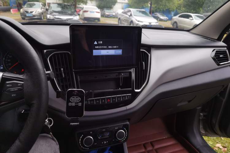 Used FAW Senya R7 2016 1.6L Manual Smart Version