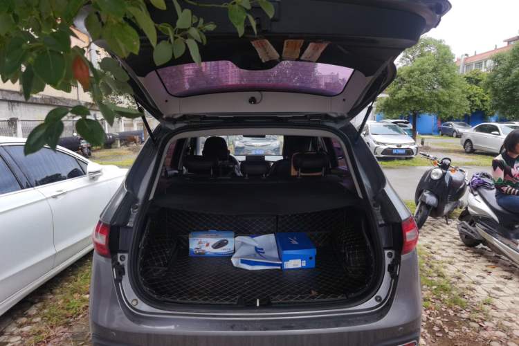 Used FAW Senya R7 2016 1.6L Manual Smart Version