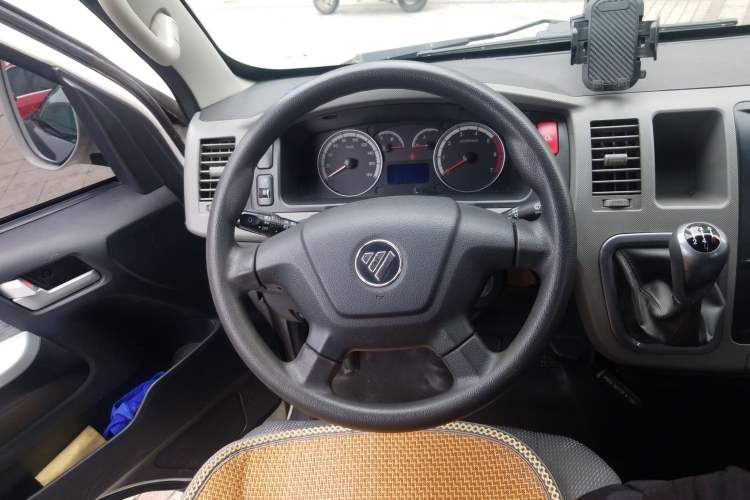 Used Foton Scenic G9 2016 2.4L Commercial Version Long Wheelbase 4G69