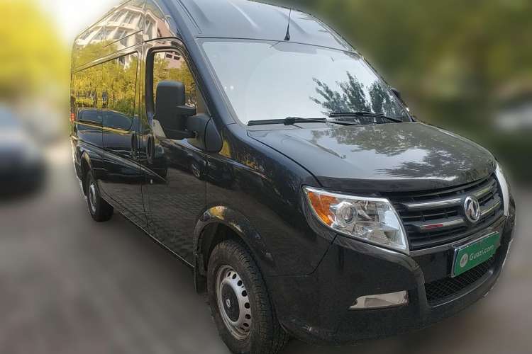 Used Dongfeng Yufeng 2016 2.5T Lingyun Edition Yulibao Long Wheelbase High-Roof National V ZD25
