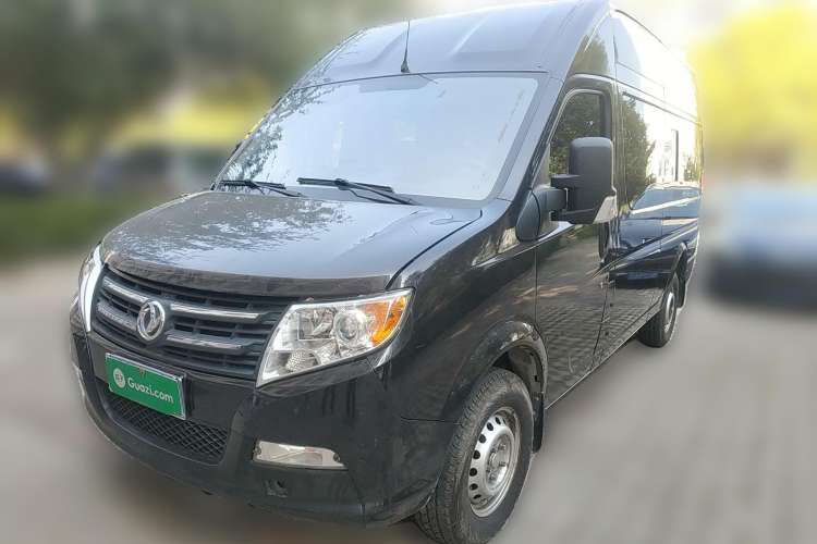 Used Dongfeng Yufeng 2016 2.5T Lingyun Edition Yulibao Long Wheelbase High-Roof National V ZD25