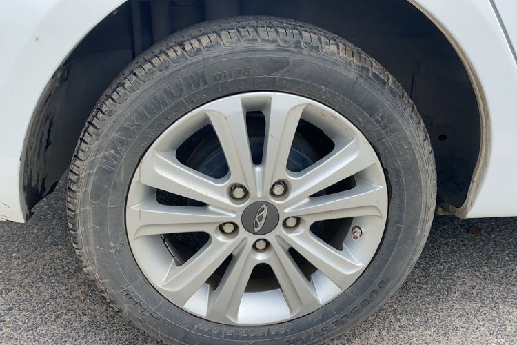 Used Chery E3 2015 1.5L Manual Fashion Model