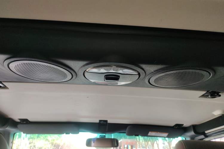 Used BAIC Off-Road BJ40 2014 2.4L Manual Cool Wilderness Edition
