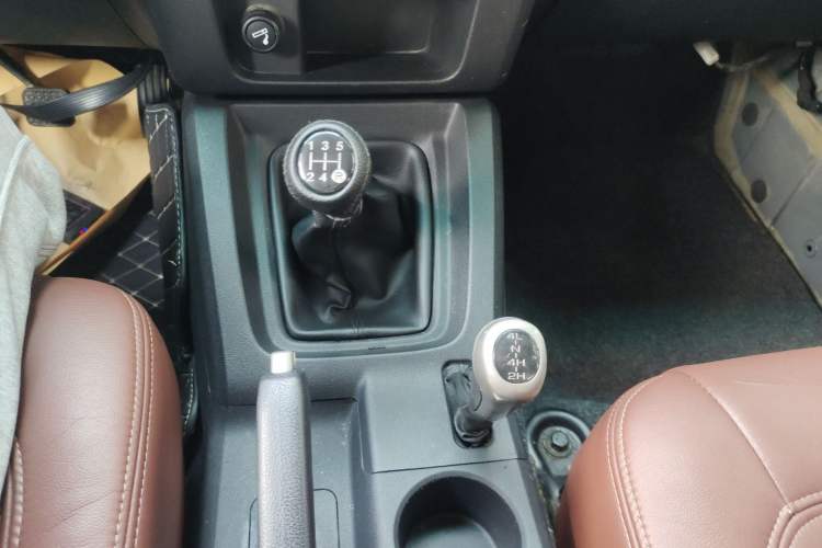 Used BAIC Off-Road BJ40 2014 2.4L Manual Cool Wilderness Edition
