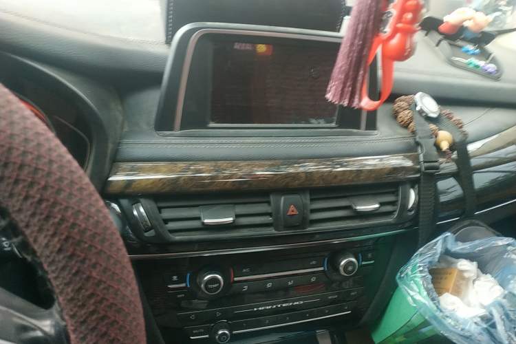 Used Hanteng X7 2016 1.5T Manual Comfort Model
