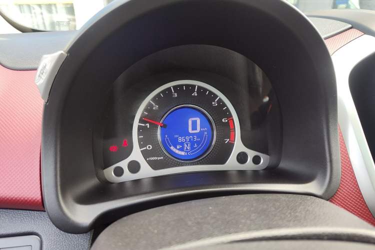 Used Changan Benni 2014 1.4L IMT Luxury Model with Sunroof