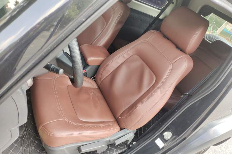 Used BAIC Off-Road BJ40 2014 2.4L Manual Cool Wilderness Edition
