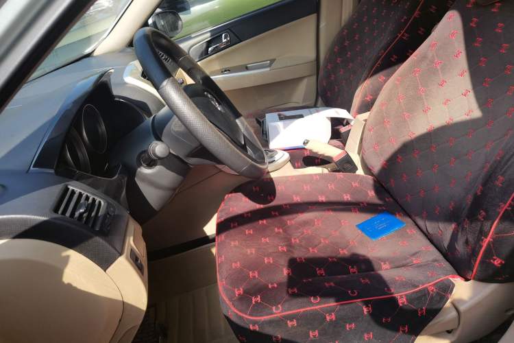 Used Brilliance H330 2013 1.5L Automatic Comfort Edition
