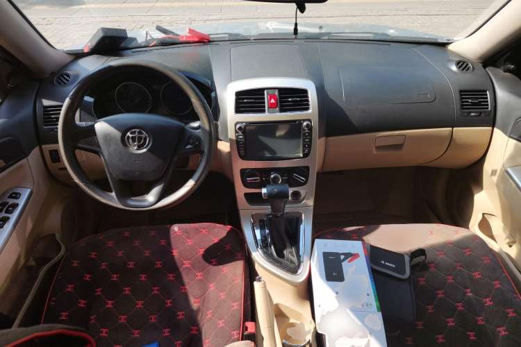 Used Brilliance H330 2013 1.5L Automatic Comfort Edition
