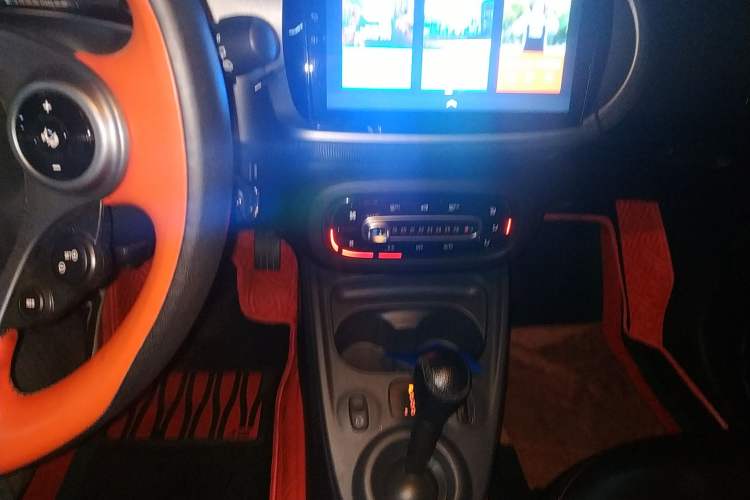 Used smart forfour 2018 1.0L 52kW Passion Edition