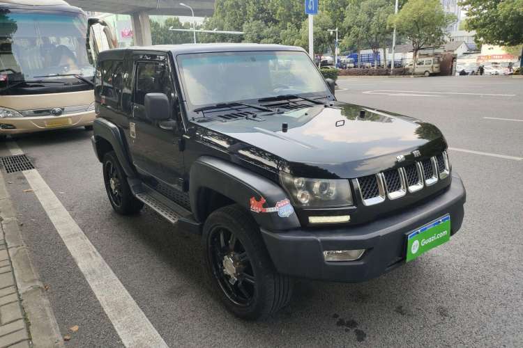 Used BAIC Off-Road BJ40 2014 2.4L Manual Cool Wilderness Edition
