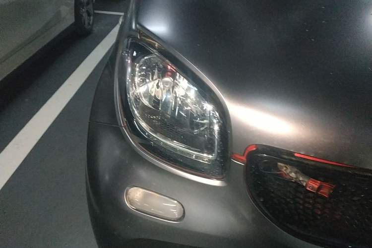 Used smart forfour 2018 1.0L 52kW Passion Edition