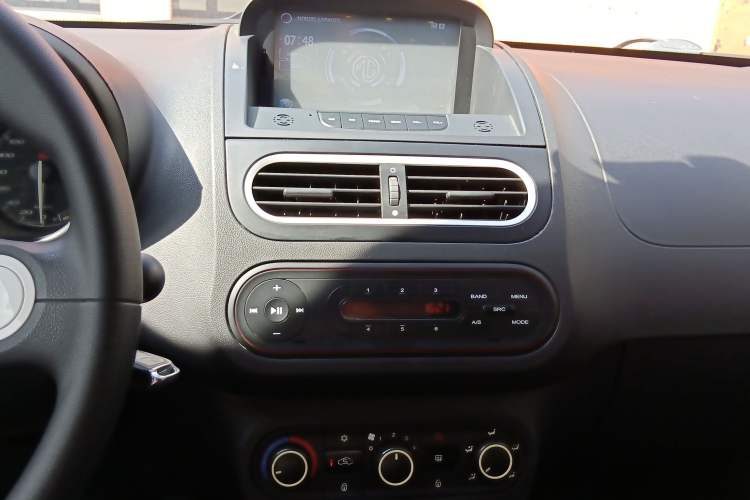 Used MG 3 2012 1.5L Manual Fashion Edition
