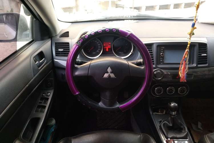 Used Mitsubishi Lancer EX 2011 Chasing Edition 1.8L Manual Luxury Model
