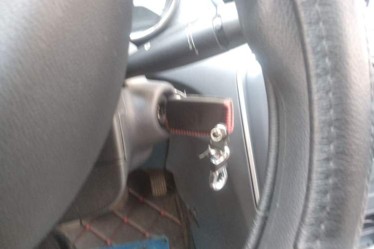 Used Peugeot 308 2014 Enjoy Edition Classic 1.6L Manual YouShang Model Vehicle Key