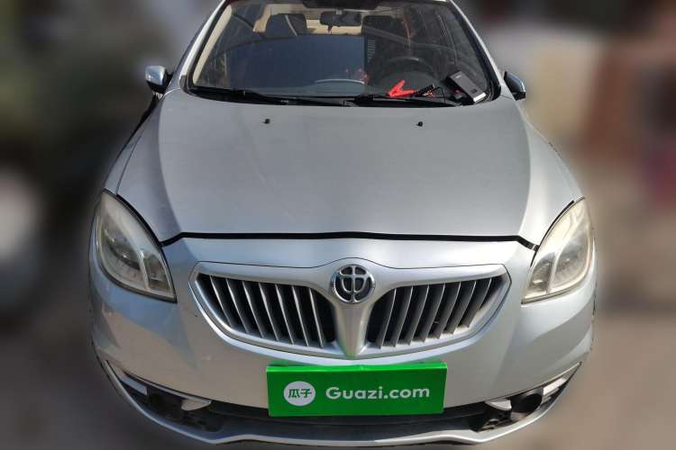 Used Brilliance H330 2013 1.5L Automatic Comfort Edition
