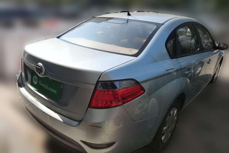 Used Brilliance H330 2013 1.5L Automatic Comfort Edition
