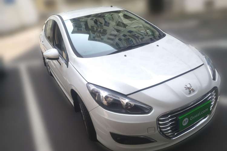 Used Peugeot 308 2014 Enjoy Edition Classic 1.6L Manual YouShang Model Front Right 45 Deg