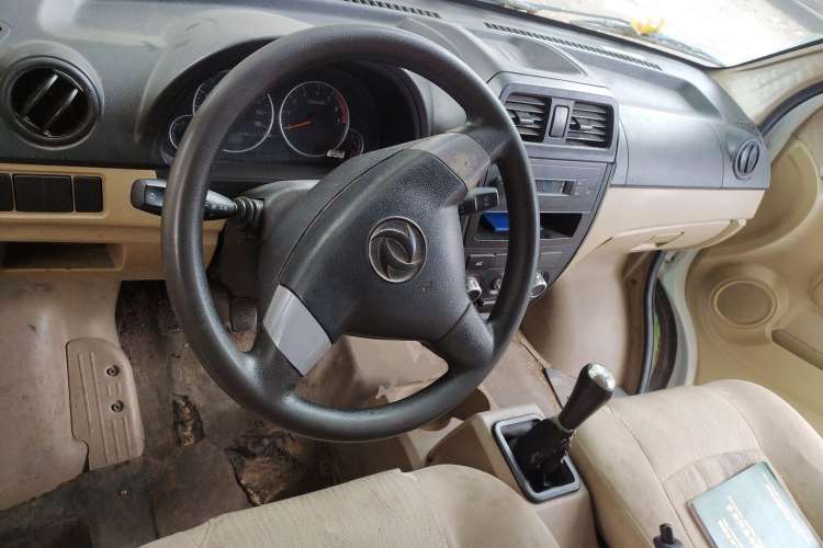 Used Dongfeng Xiaokang C37 2016 1.5L Standard II DK15-06