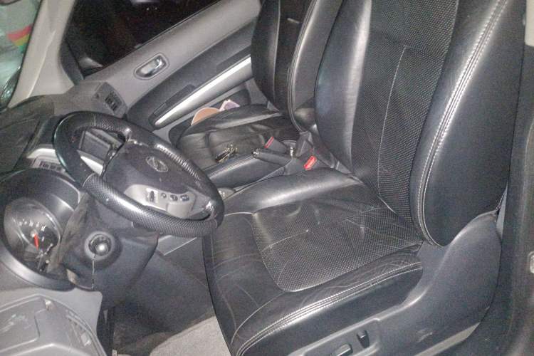 Used Nissan X-Trail 2010 2.5L CVT Luxury Edition 4WD Left Front Seat