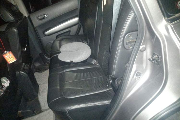 Used Nissan X-Trail 2010 2.5L CVT Luxury Edition 4WD Left Rear Seat