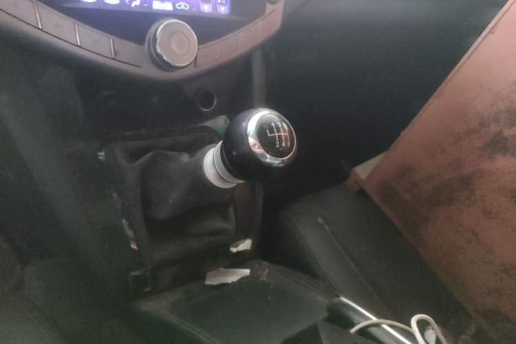 Used BYD S6 2014 1.5TI Manual Luxury 5-Seater