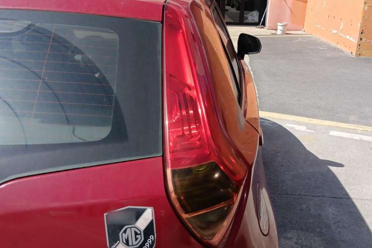 Used MG 3 2012 1.5L Manual Fashion Edition
