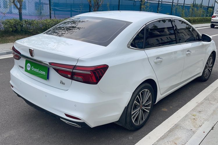 Used Roewe i6 2020 PLUS 1.6L CVT 4G Connected Glory Flagship Edition
