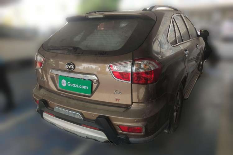 Used BYD S6 2014 1.5TI Manual Luxury 5-Seater