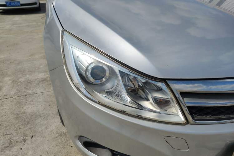 Used BYD Surui 2012 1.5L Manual Luxury Version
