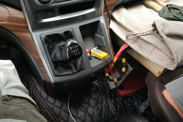 Used FORTHING Lingzhi PLUS 2021 2.0L Manual Luxury 7-Seater