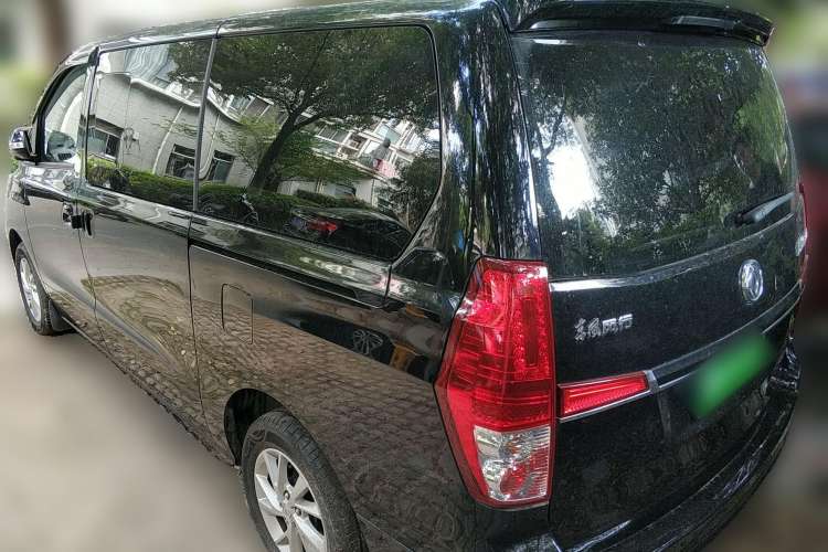 Used FORTHING Lingzhi PLUS 2021 2.0L Manual Luxury 7-Seater