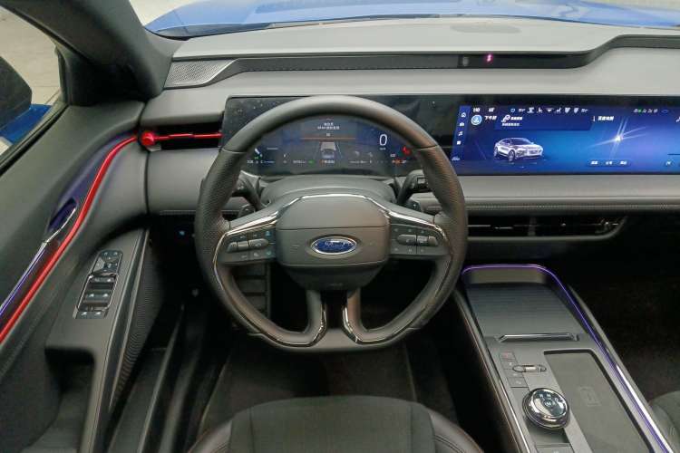 Used Ford EVOS 2022 EcoBoost 245 ST-Line
