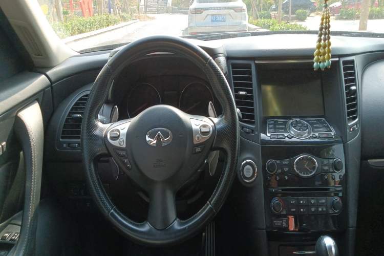Used Infiniti FX 2010 FX35 Ultimate Edition
