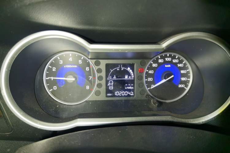 Used Dongfeng Aeolus AX3 2016 1.5L Manual ZhiKu Model