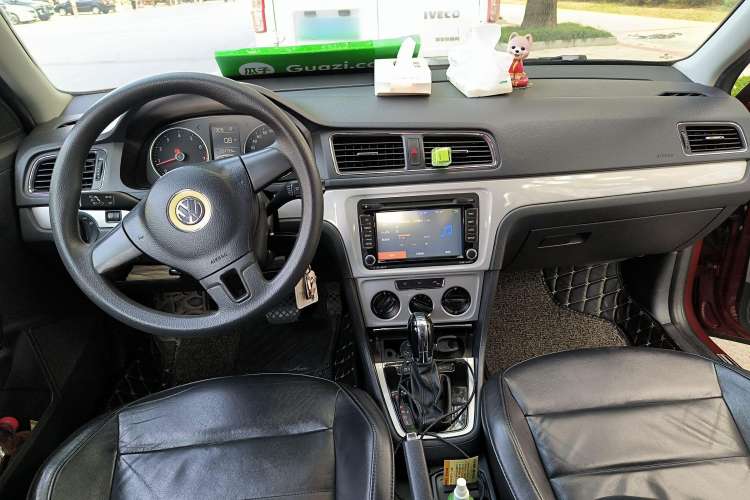 Used Volkswagen Gran Lavida 2013 1.6L Automatic Comfort Model