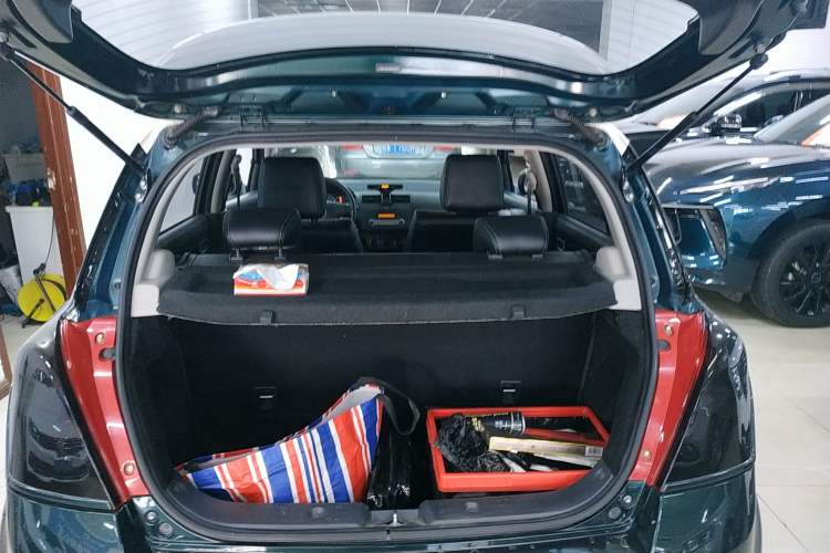 Used Suzuki Swift 2014 1.5L Automatic Fashion Edition