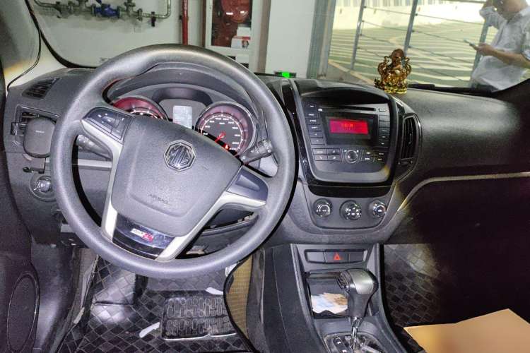 Used MG 5 2014 1.5T Automatic Luxury Model