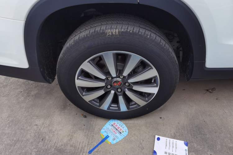 Used Roewe RX8 2019 30T Two-Wheel Drive Supreme Flagship Edition
