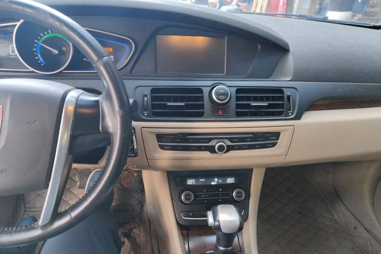 Used Roewe e550 2014 Flagship Edition
